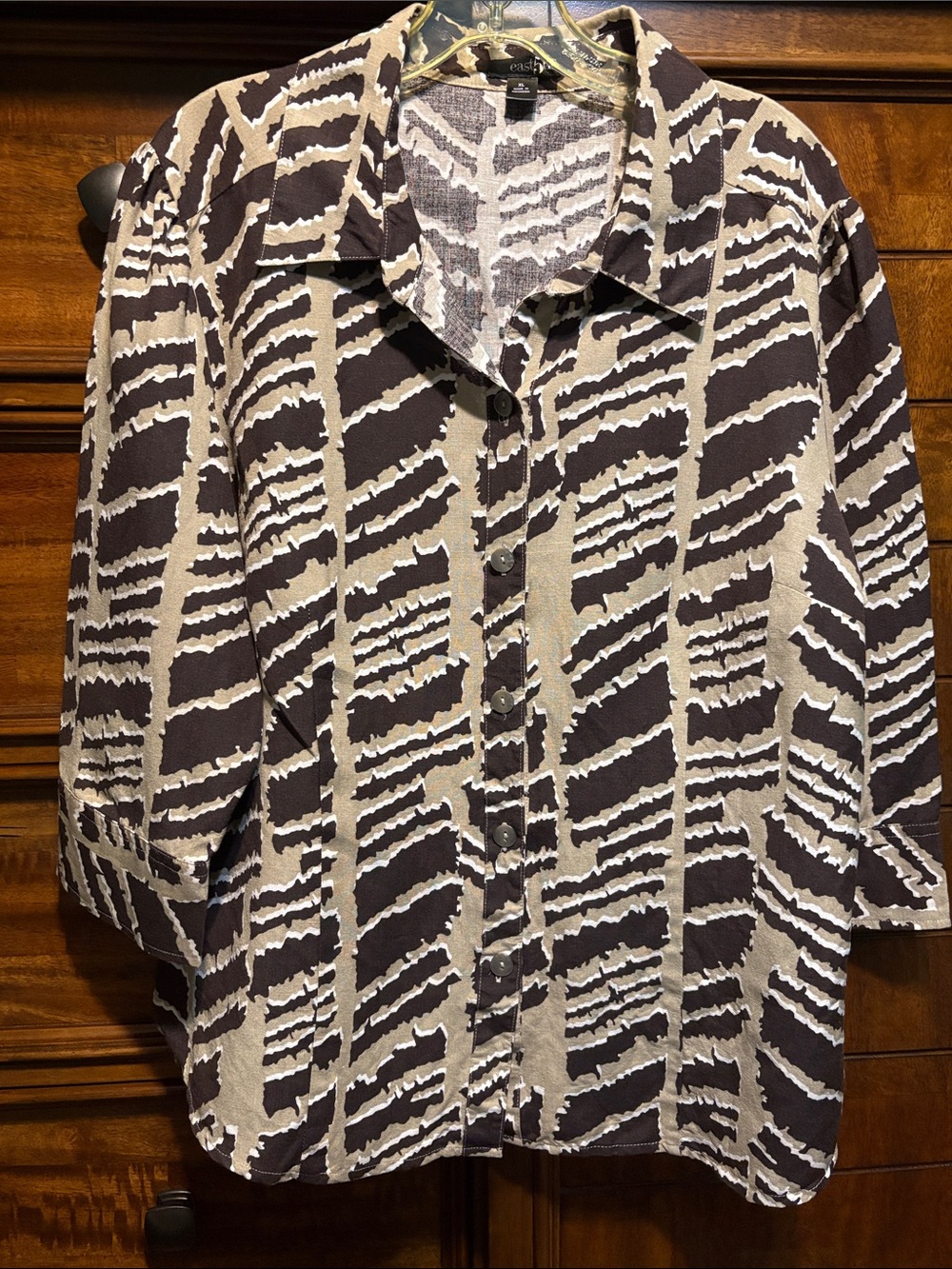 East 5th Linen Blend Brown,Tan, and White Abstract Stripe Button-Down Shirt